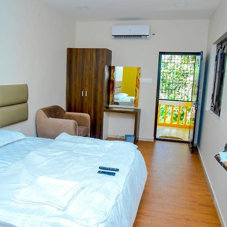 Fundera Aqua Stay Yelagiri Buitenkant foto