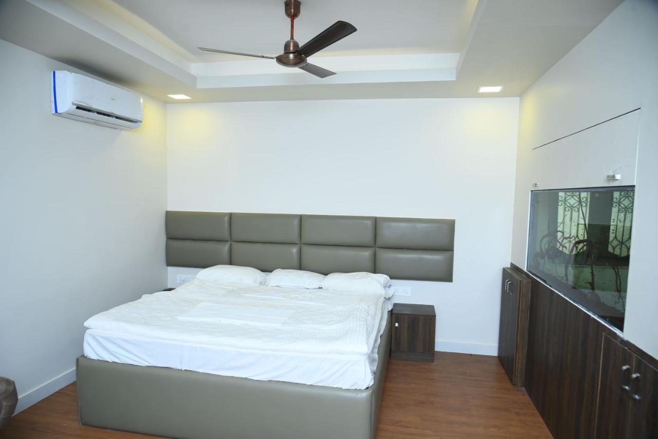 Fundera Aqua Stay Yelagiri Buitenkant foto