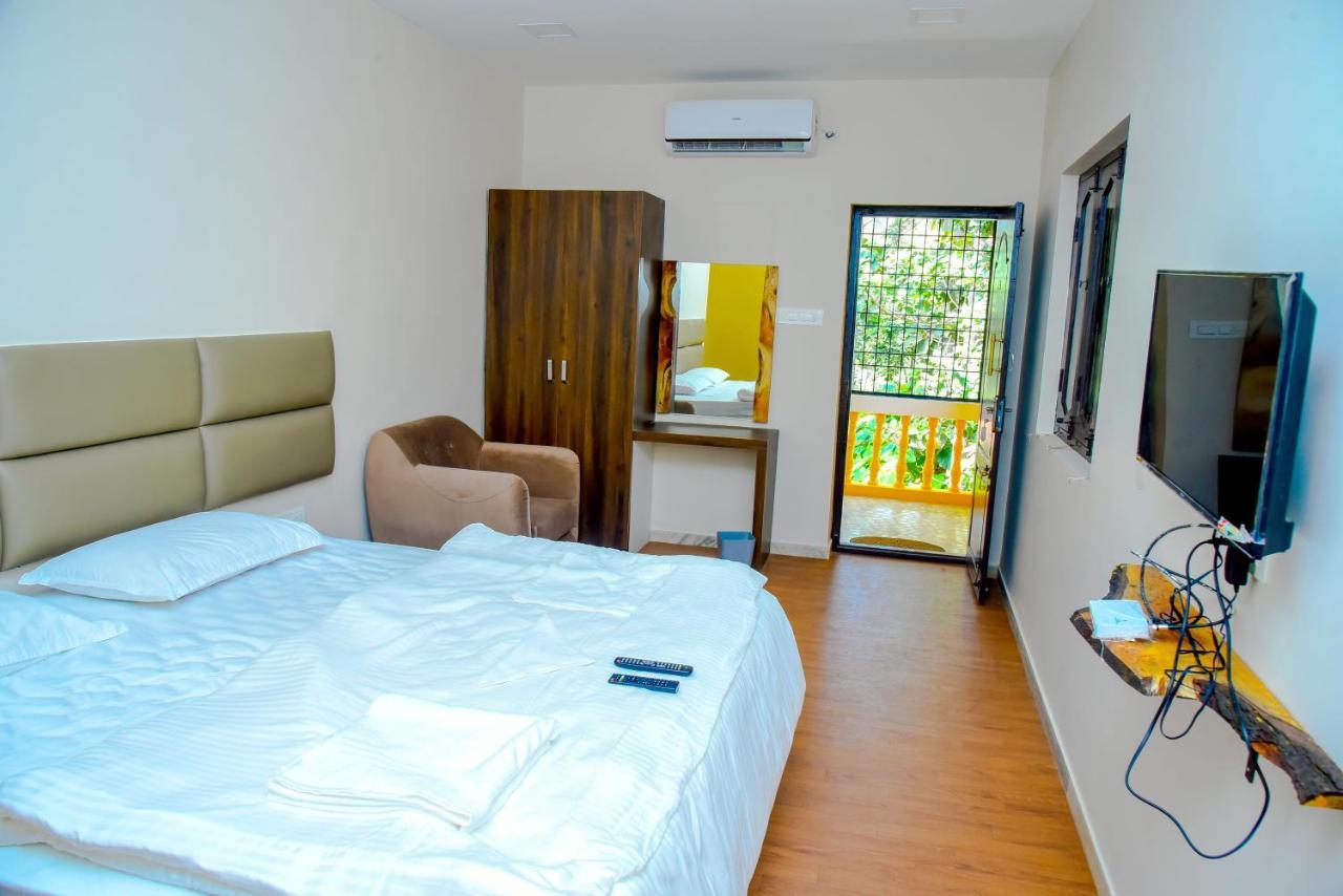 Fundera Aqua Stay Yelagiri Buitenkant foto